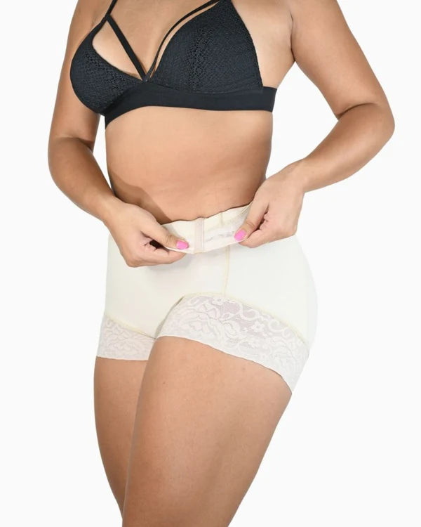 Short Levanta Cola / Panty Tiro Alto